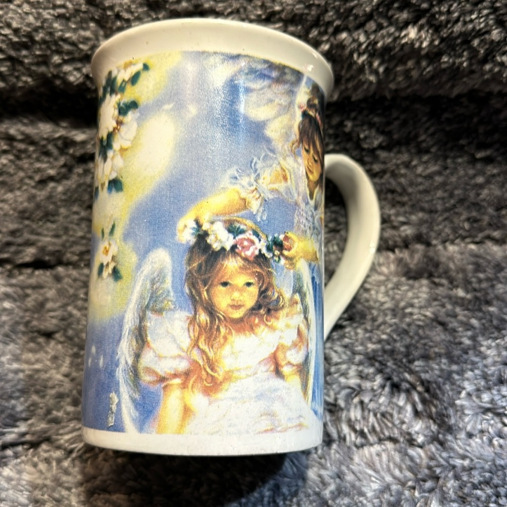 🐸2/$10🐸Angel’s Touch mug artist Sandra Kuck